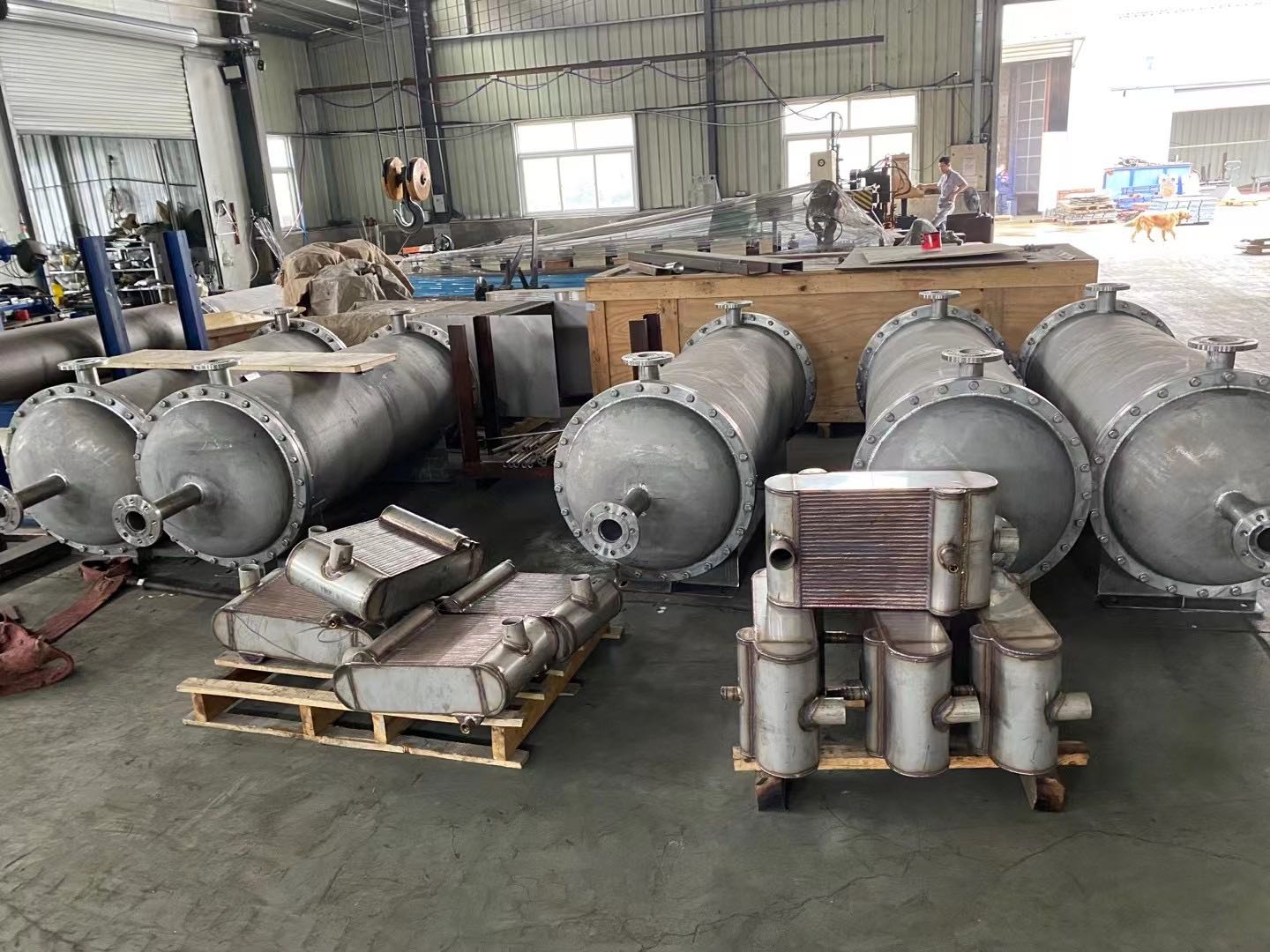 上海將星化工設備有限公司304不銹鋼管殼式換熱器（未酸洗）